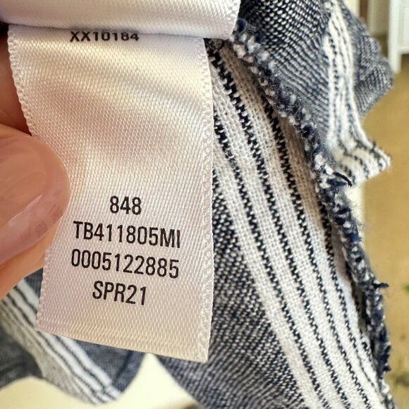 BOGO SALE! ๐๐ฅณ Two Blue Stripe Linen Tops Treasure Bond/Universal Thread S/XS - Picture 14 of 16